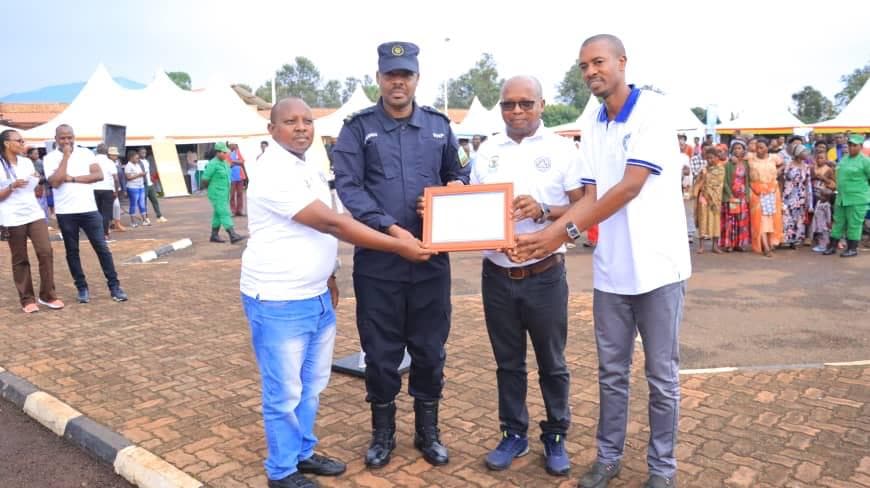 Ayateke Star Honored at Kirehe JADF Open Day